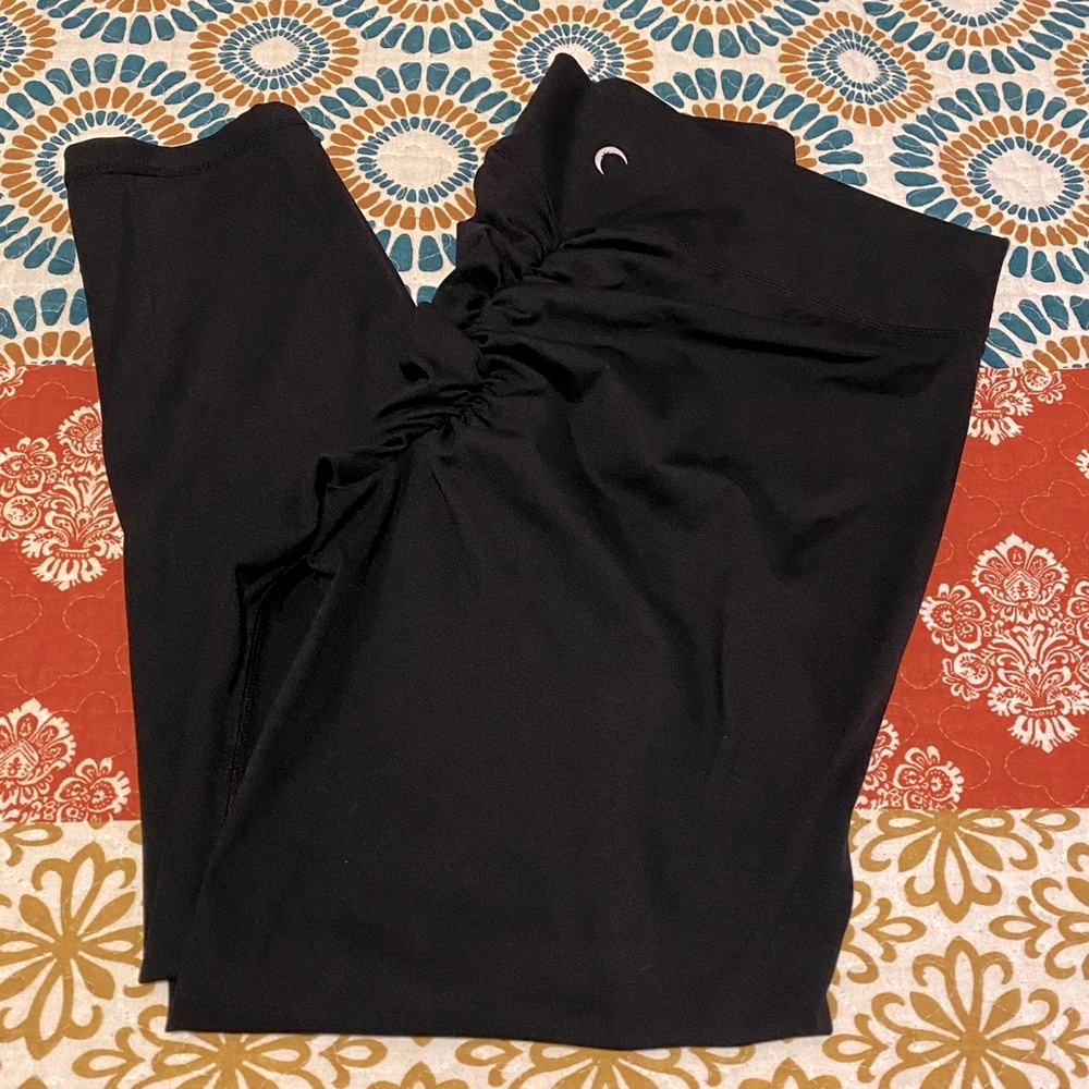 Zyia Scrunchy What Leggings •NWOT• Size 16-18